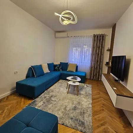 Apartament Center